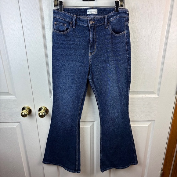 Abercrombie & Fitch The Vintage Flare High Rise Jeans - Picture 1 of 3